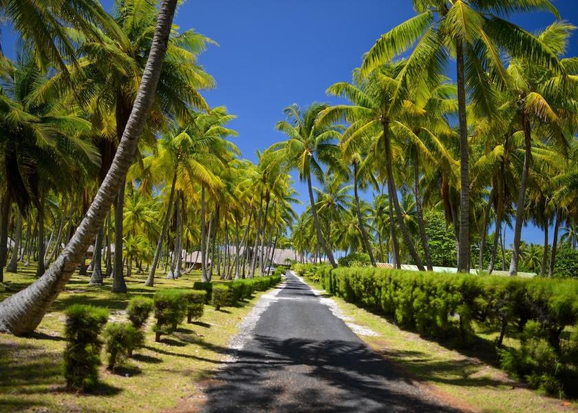  Rangiroa Entrance