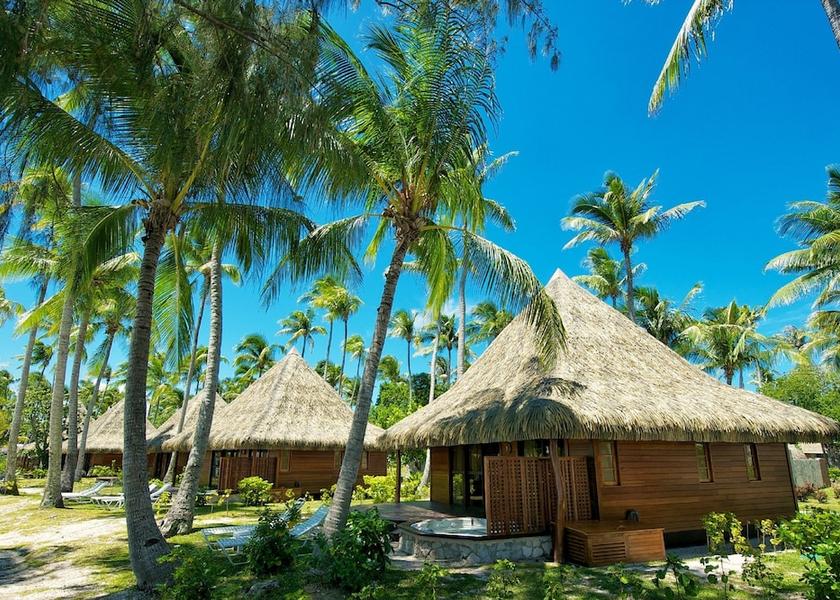  Rangiroa Exterior Detail