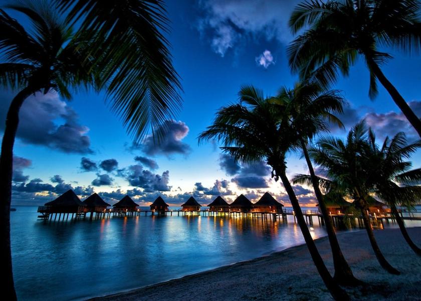  Rangiroa Facade