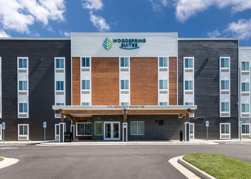 North Carolina Greensboro Exterior Detail