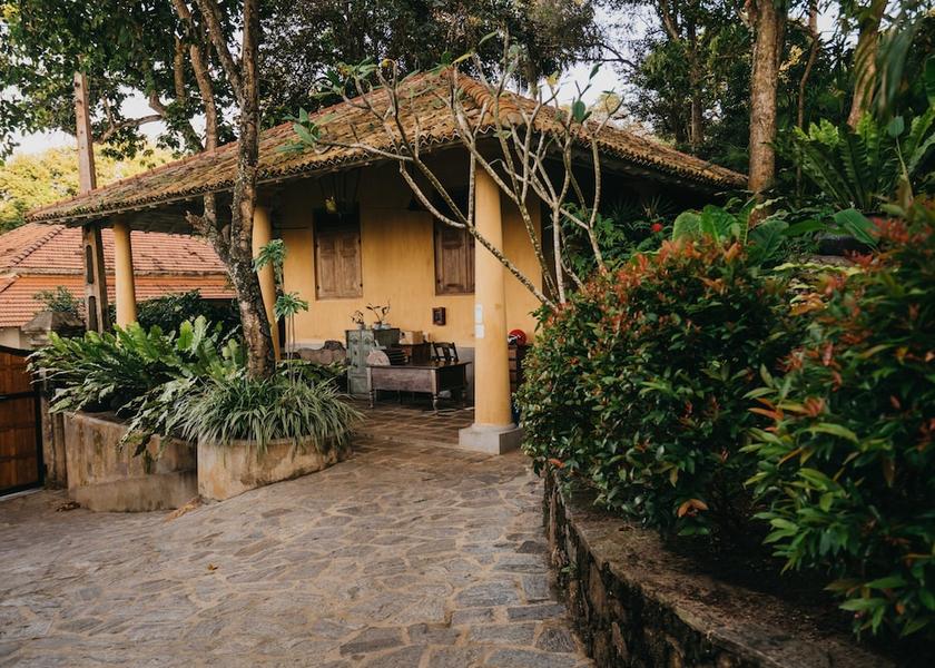 Galle District Unawatuna Reception