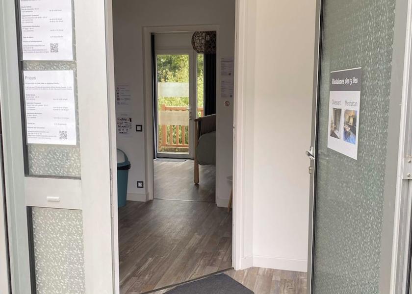Brittany Binic-Etables-sur-Mer Interior Entrance