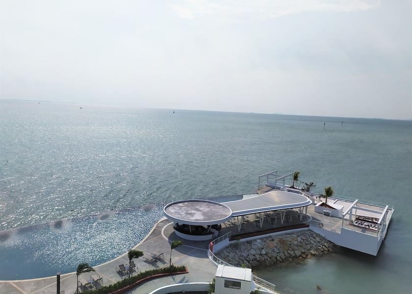Riau Islands Bintan Infinity Pool