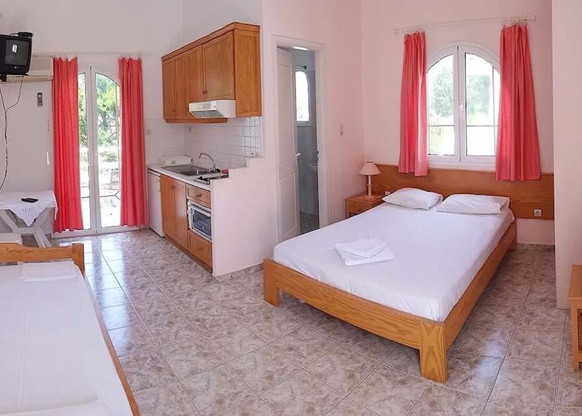Central Greece Istiaia-Aidipsos Room