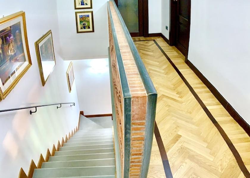 Tuscany Capannori Staircase