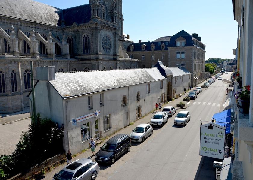 Brittany Sainte-Anne-d'Auray Exterior