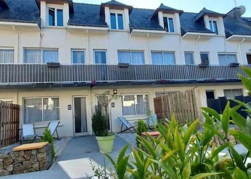 Brittany Sainte-Anne-d'Auray Terrace/patio