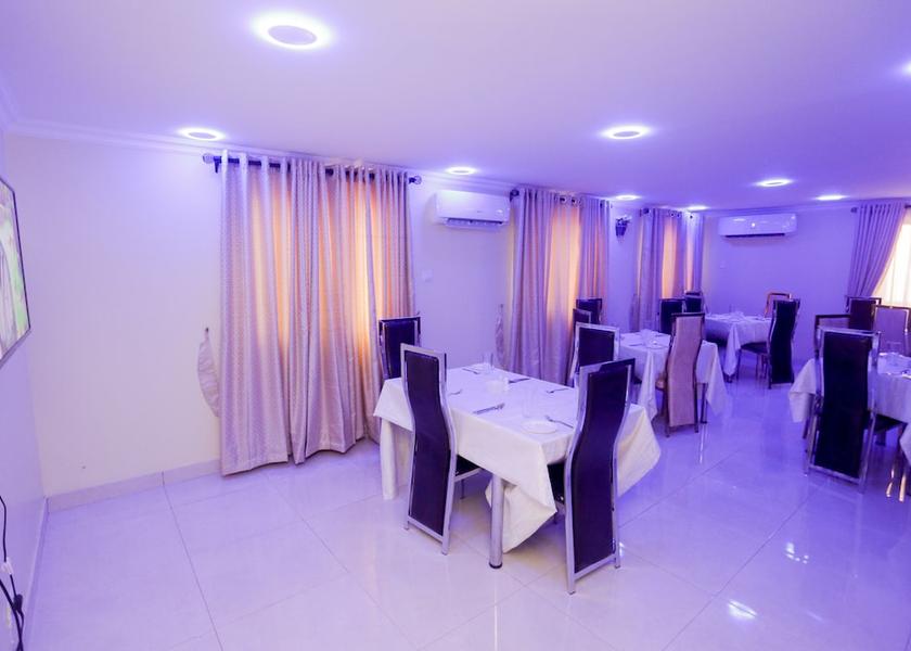 Lagos Lagos Restaurant