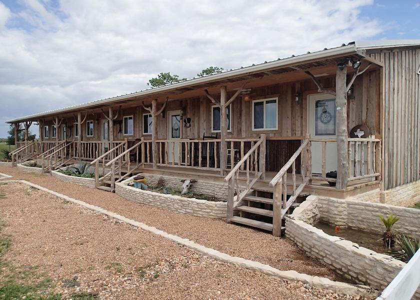 Texas Fayetteville Facade