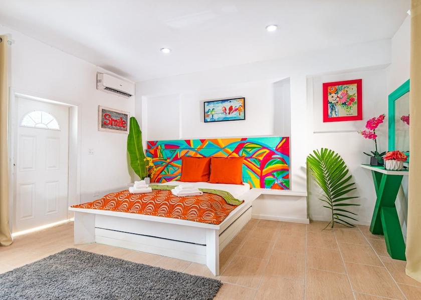  Nassau Interior Entrance