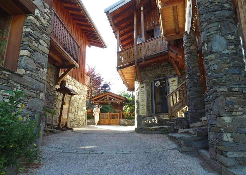 Auvergne-Rhone-Alpes La Plagne-Tarentaise Exterior Detail