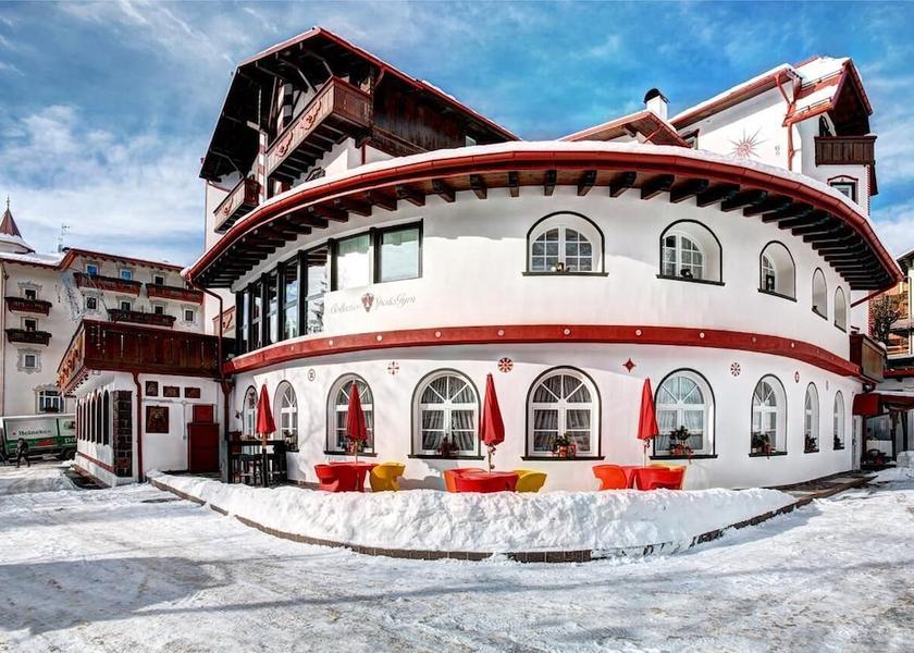 Trentino-Alto Adige Primiero San Martino di Castrozza Facade