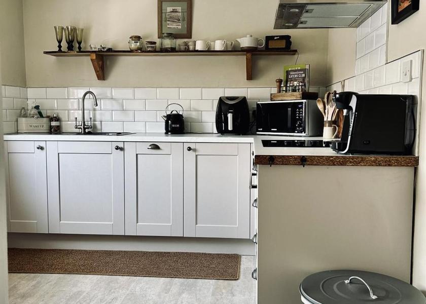 England Bridport Kitchen