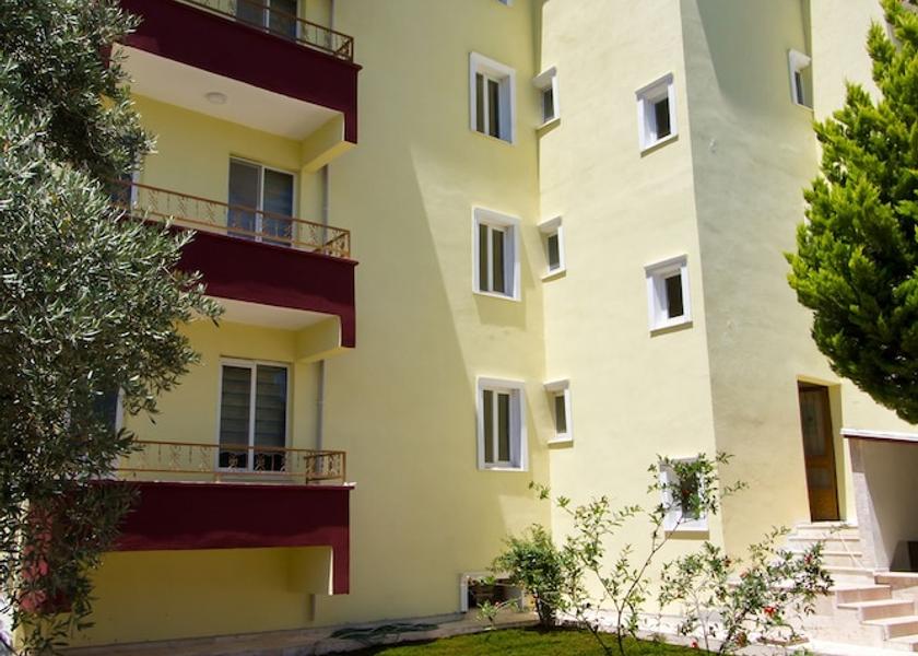 Aydin Kuşadası Facade