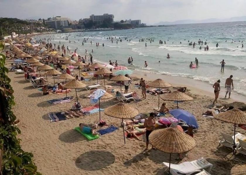 Aydin Kuşadası Beach