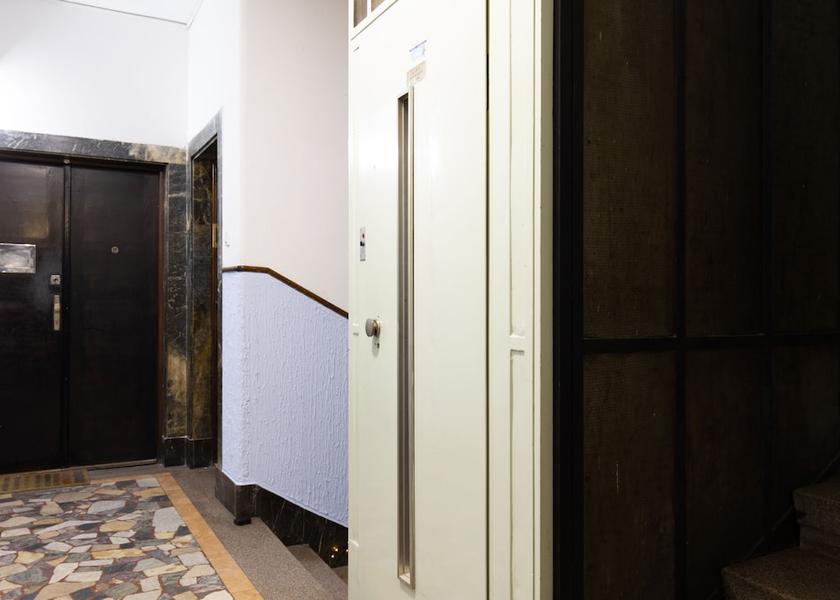 Montana Belgrade Hallway