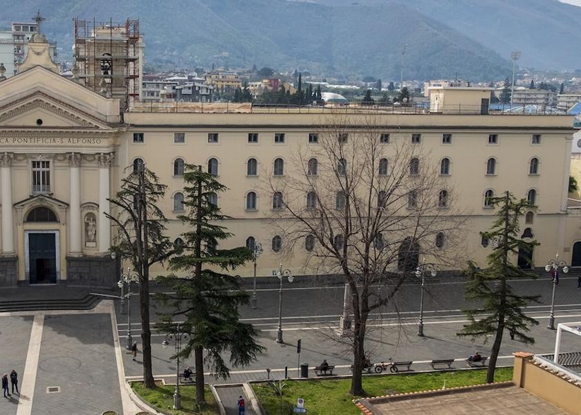 Campania Pagani Terrace/patio