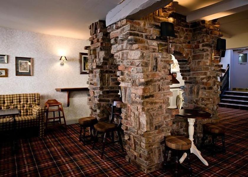 England Brigg Bar (on property)
