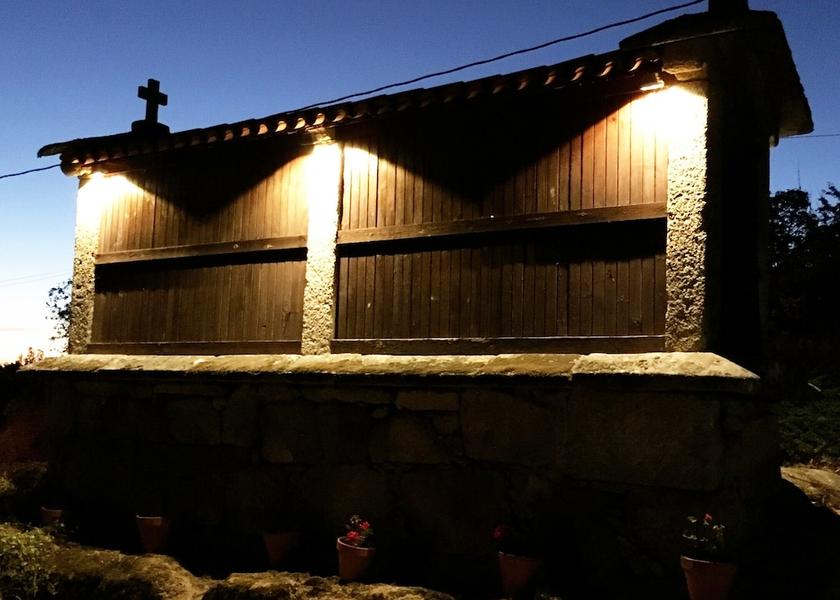 Galicia Paderne Exterior Detail