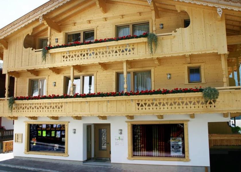 Tyrol Alpbach Front of property