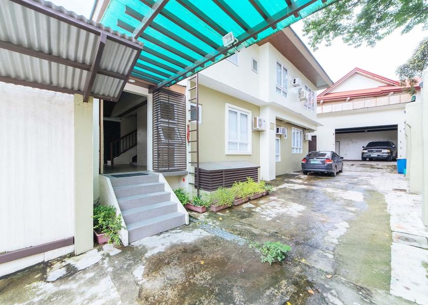  San Juan Exterior Detail