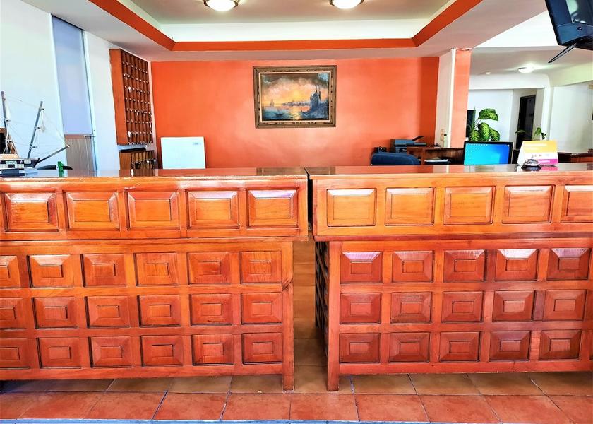 Campeche Ciudad del Carmen Reception