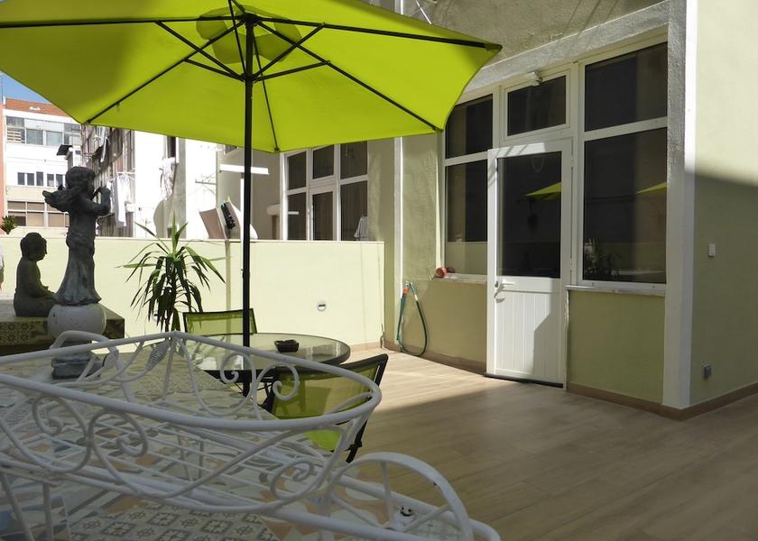 Loures Terrace