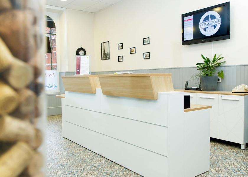 Hauts-de-France Albert Lobby