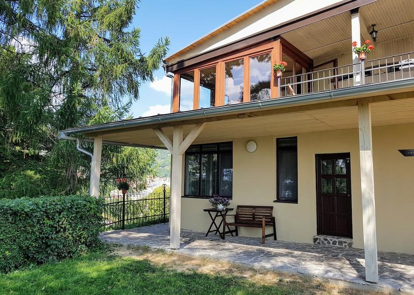  Banska Stiavnica Room