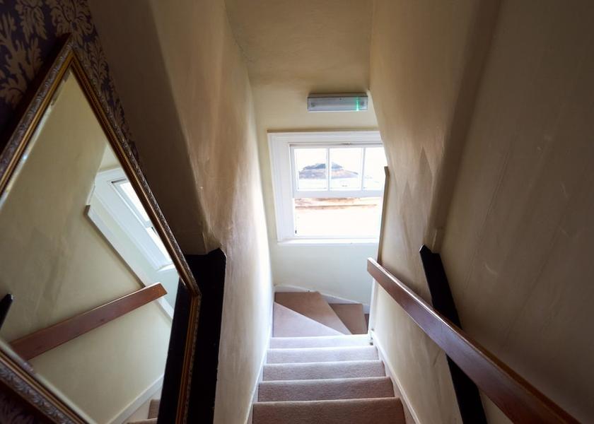 England Wallingford Interior Entrance