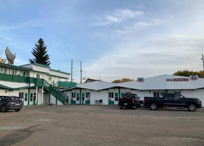 Alberta Wainwright Parking