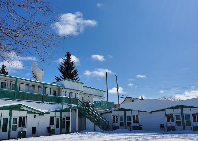 Alberta Wainwright Exterior Detail