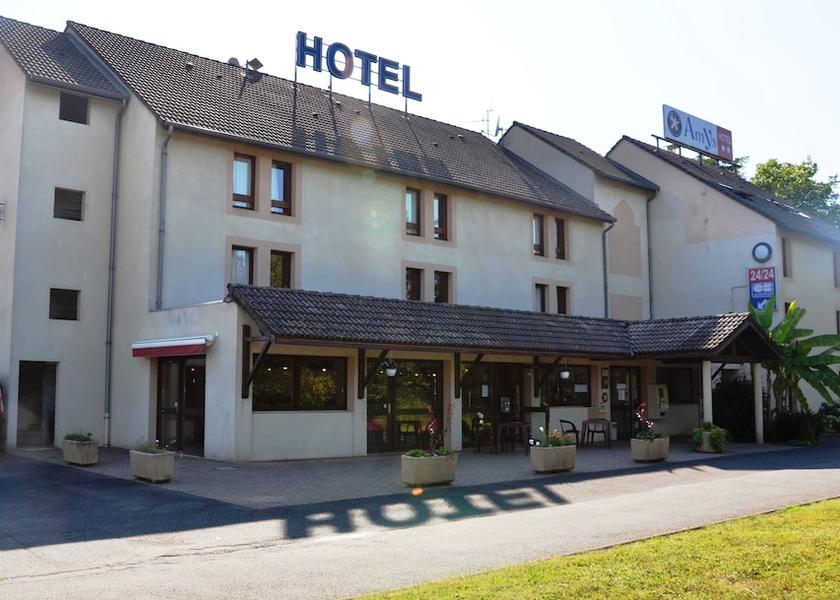 Occitanie Odos Front of property
