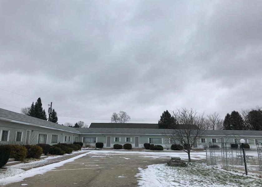 Ontario Kincardine Property grounds