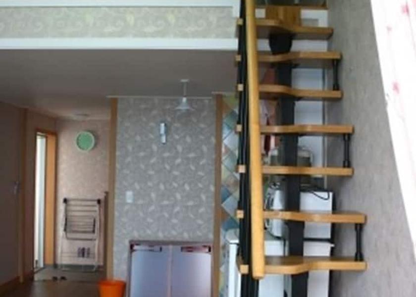 South Gyeongsang Tongyeong Room