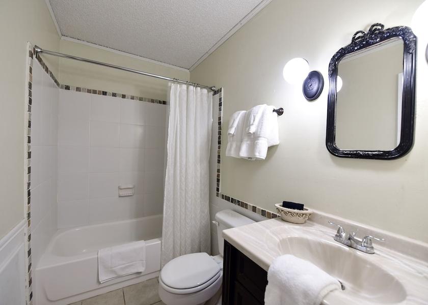 Texas Fort Davis Bathroom
