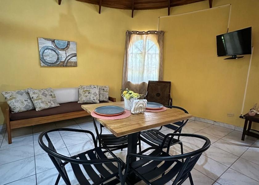 Puntarenas Province Quepos Living Area