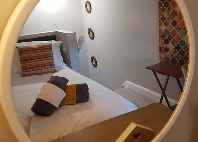 Northern Ireland Ballynahinch Room