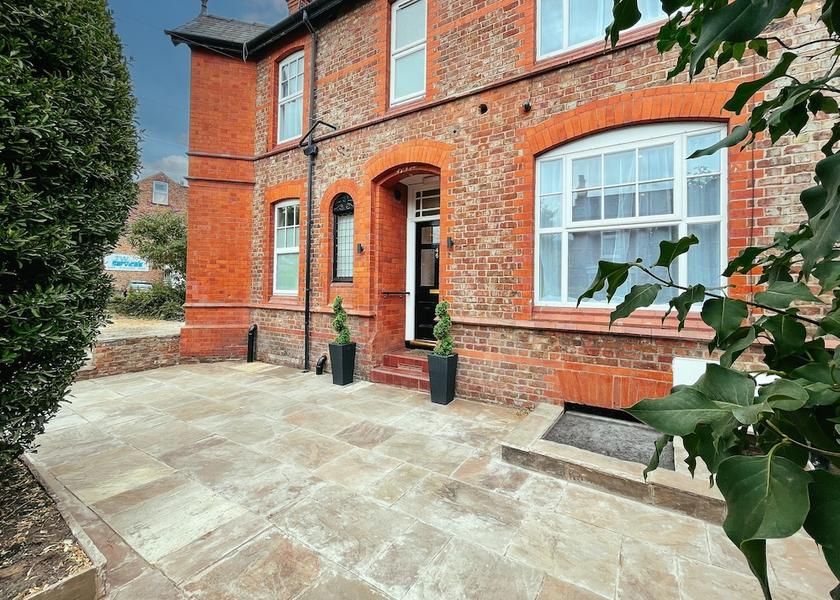 England Altrincham Exterior