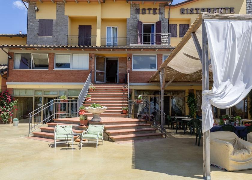 Umbria Lisciano Niccone Facade