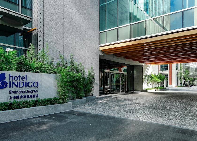  Shanghai Exterior Detail