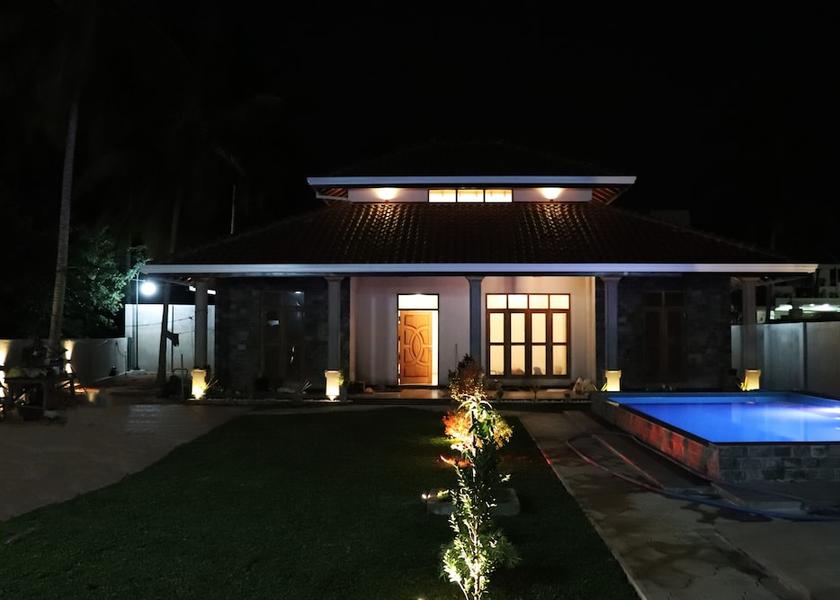 Gampaha District Negombo Facade