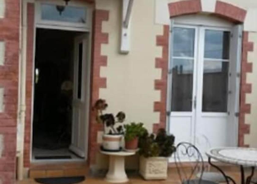 Pays de la Loire Cholet Entrance