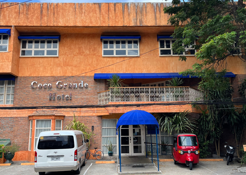 Central Visayas Dumaguete Hotel Exterior