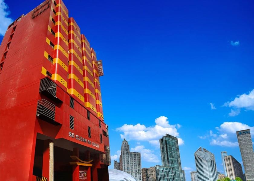  Makati Exterior