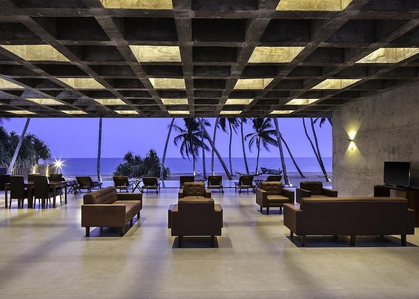 Hambantota District Ranna Facade