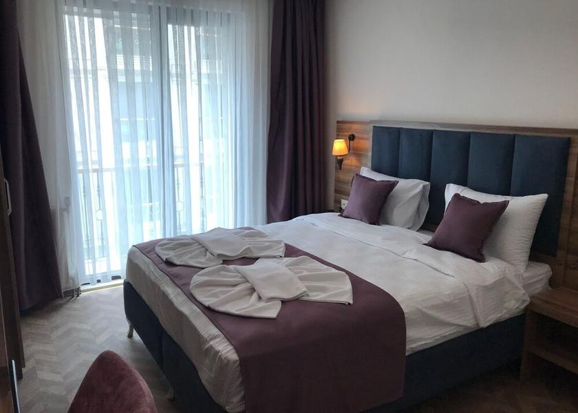 Van Van Room