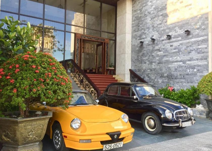 Thua Thien-Hue Da Nang Entrance