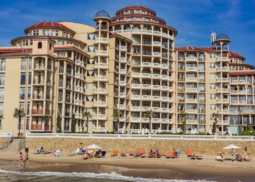 Burgas Nessebar Facade