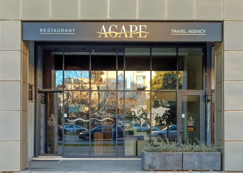 Bar Municipality Bar Entrance